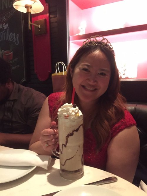 World Famous King Kong Sundae | Dress, Dine & Sparkle 10 sugarfactory_fluffiernutter