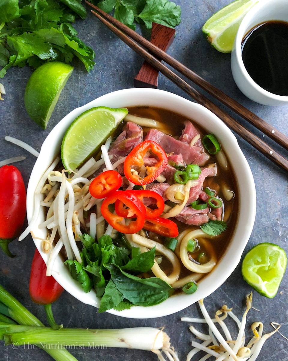 VIETNAMESE BEEF NOODLE SOUP (PHO)
