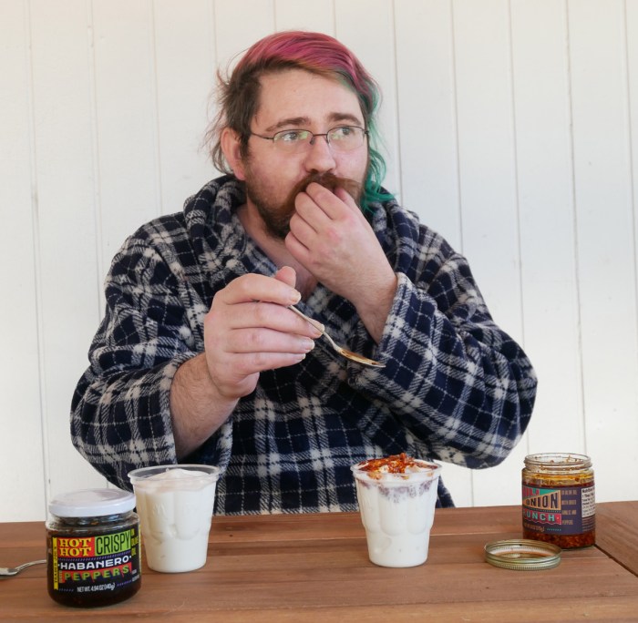 How does chili oil on ice cream taste