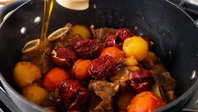 galbi jjim (Korean braised beef short ribs)