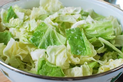DSC 1934 e1470536231268 - Yangbaechu Kimchi (Green Cabbage Kimchi)
