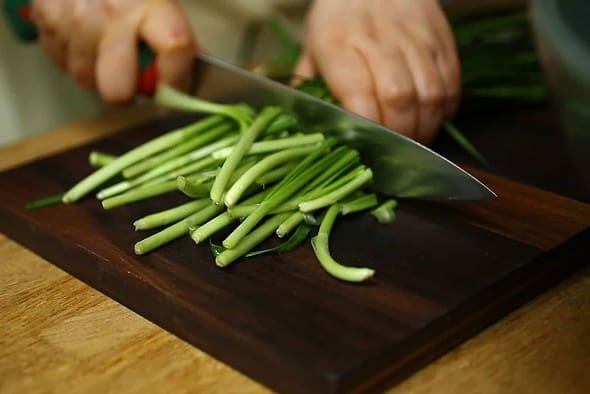 Asian chive kimchi (Buchu-kimchi: 부추김치) 10 buchu kimchi (chive kimchi: 부추김치)