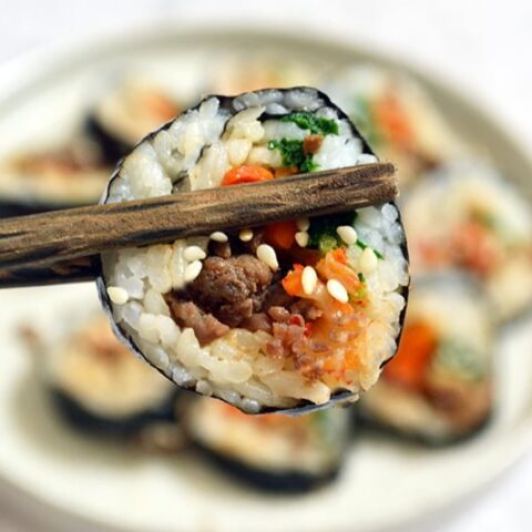 Kimchi Kimbap - Jaja Bakes - http://heyreviewfood.com 18 kimchi kimbap