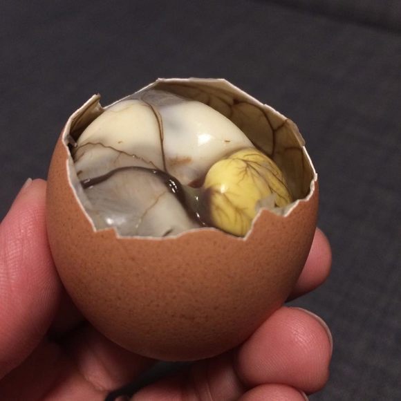 Balut – Introducing the weird and wonderful snack (do YOU dare?)