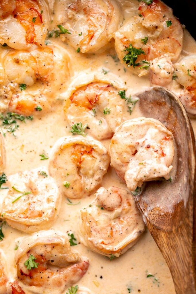 Creamy garlic shrimp is a delicious, quick and easy 15-minute meal (including prep!) that you need to include in your weeknight dinner meal plan. | aheadofthyme.com