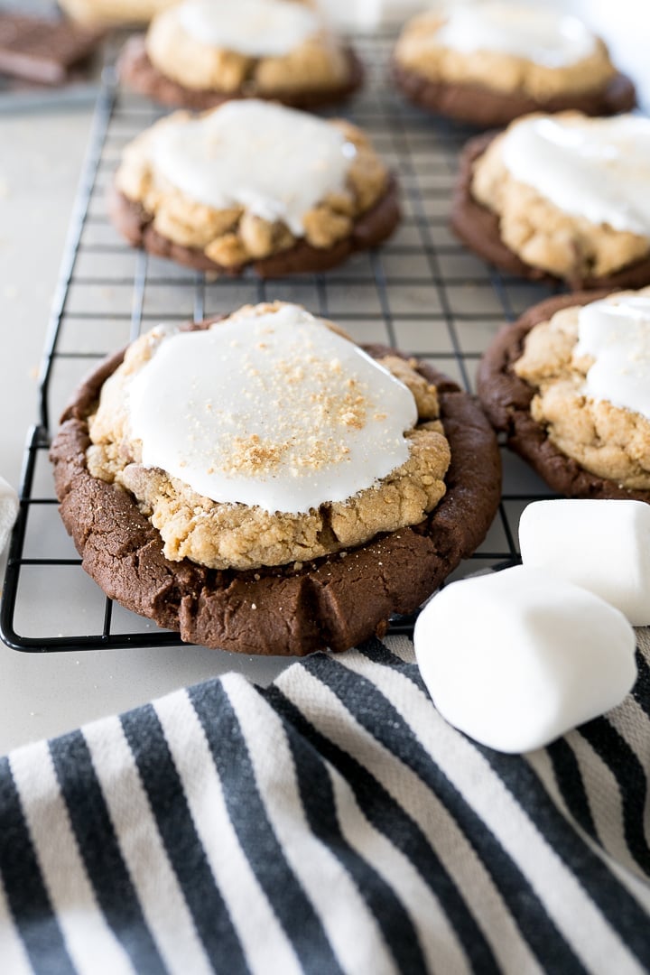 S'mores Brownie Cookie (Crumbl Copycat)