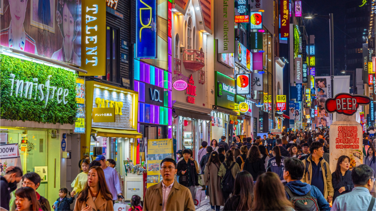 South Korea's 'Kimchi Premium' Returns, BTC Prices Up 8% Higher Than Global Average – Bitcoin News 3 South Korea's 'Kimchi Premium' Returns, BTC Prices Up 8% Higher Than Global Average