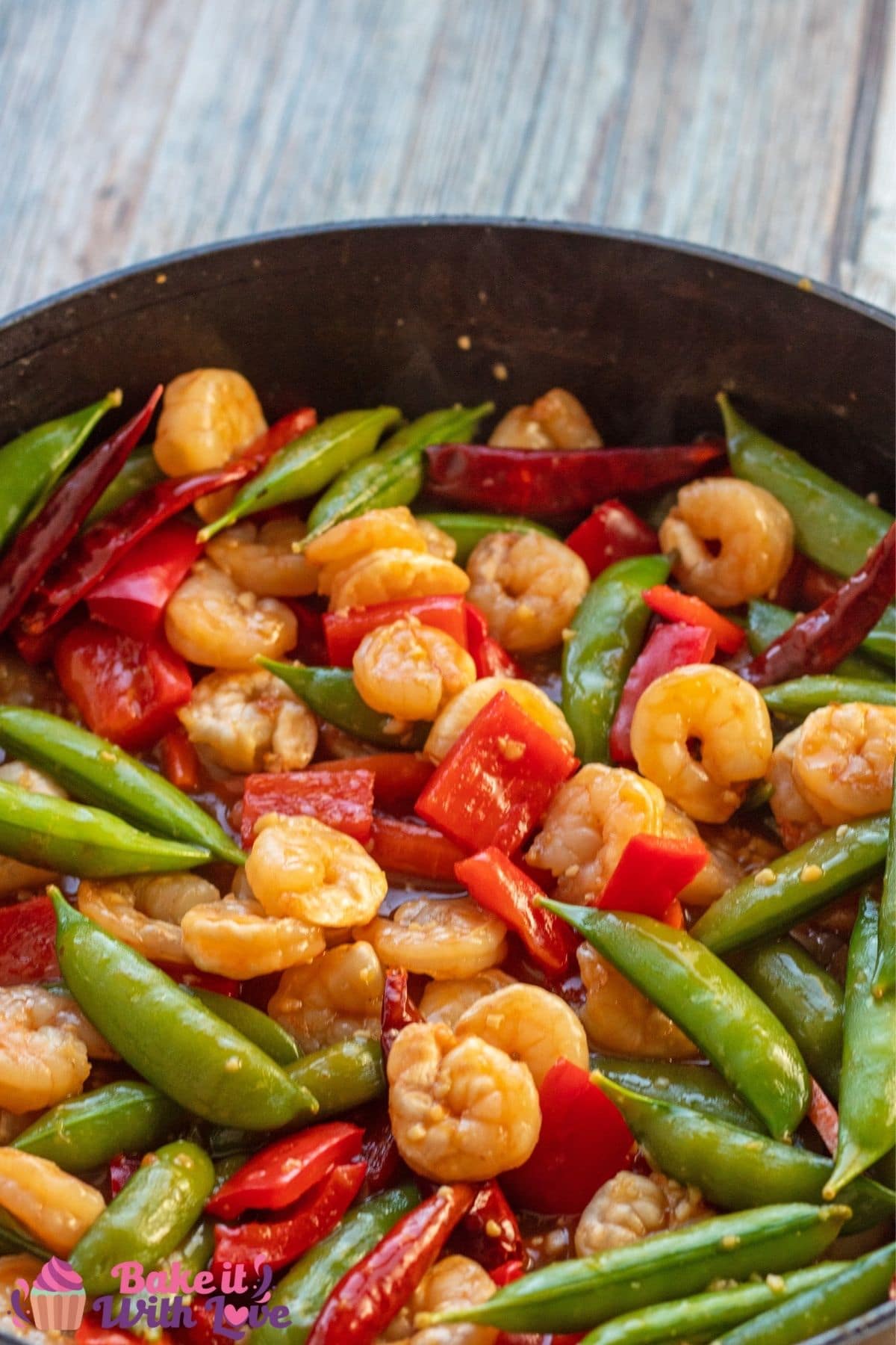 Shrimp with Garlic Sauce (Quick & Easy Chinese Take-out Stir Fry) 20 Tall image of the shrimp with garlic sauce in skillet.