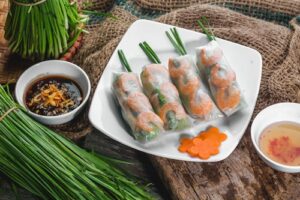 Fresh spring roll (also known as Goi Cuon)